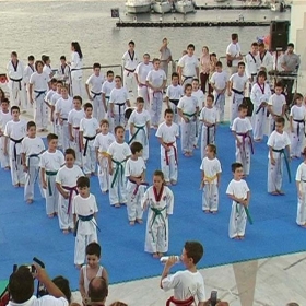 Α.Σ. Αστραπή Πατρών - Επίδειξη Tae Kwon Do στο θεατράκι