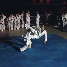 Α.Σ. Αστραπή Πατρών - Επίδειξη Tae Kwon Do στο θεατράκι